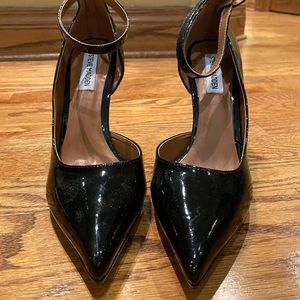 Steve Madden Point Toe